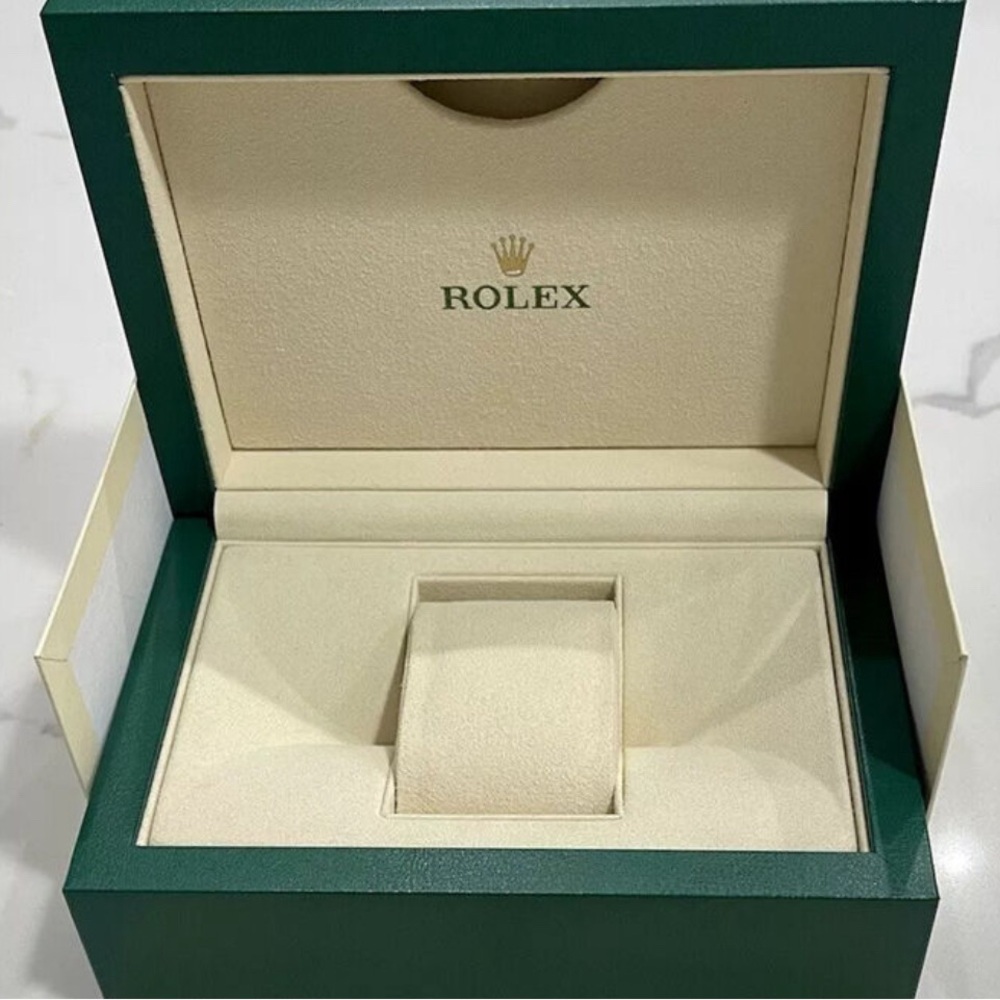 Rolex Watch - Picture 7 of 7